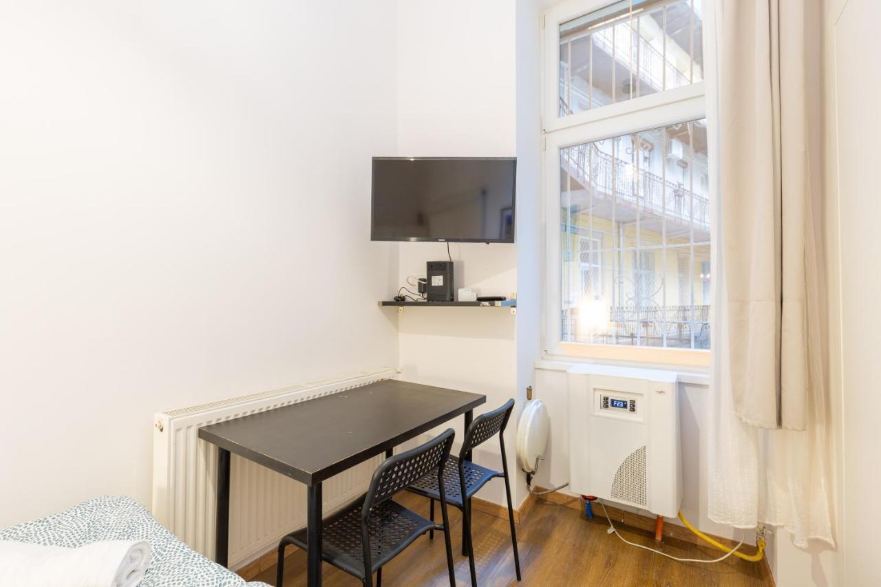 Nepszinhaz 16 Tiny Studios Budapešť Exteriér fotografie